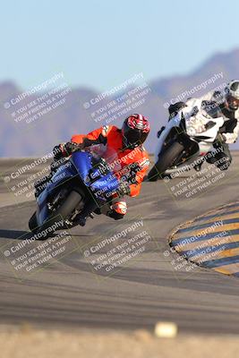 media/Dec-10-2023-SoCal Trackdays (Sun) [[0ce70f5433]]/Turn 12 (2pm)/